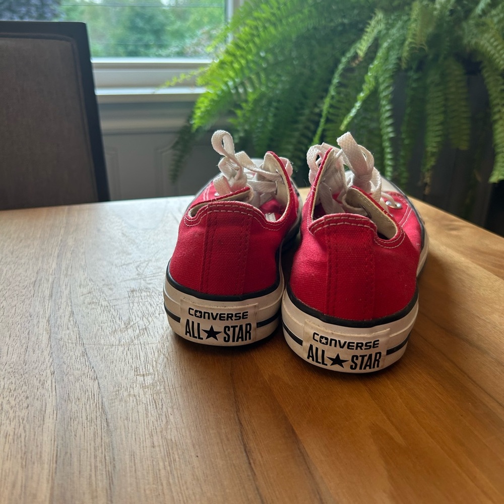 Converse - Picture 3 of 3